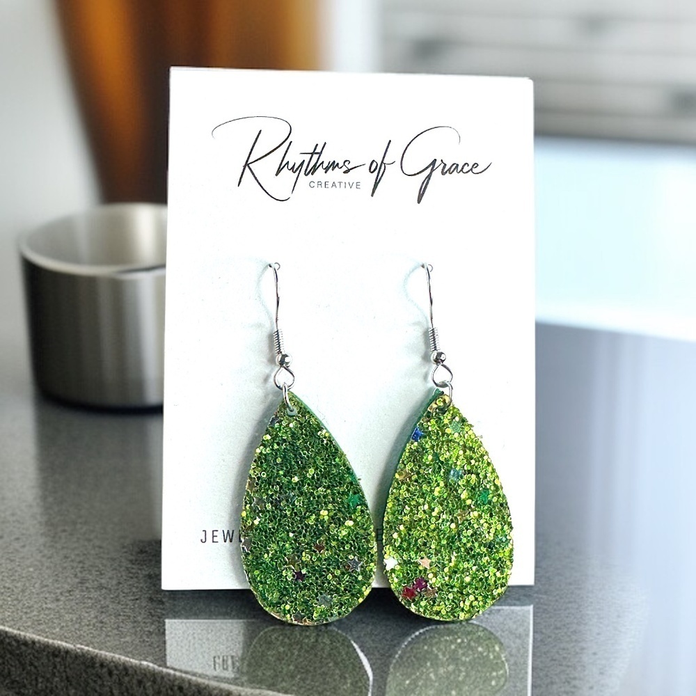 Sparkle & Shine: Green Glitter Teardrop Dangle Earrings ✨ NWT Jewelry